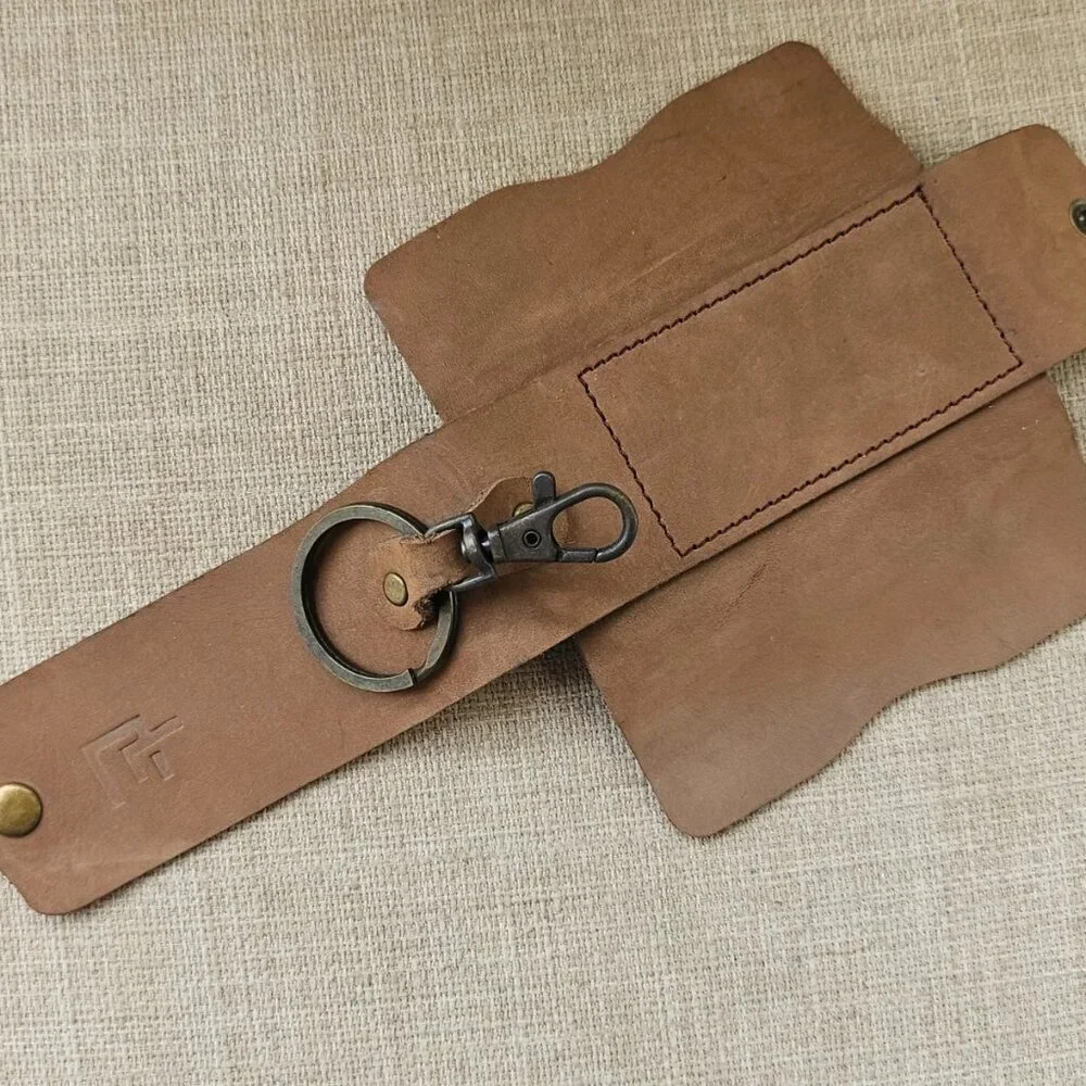 Handcrafted Keychain High Quality Genuine Leather 4 Keys Holder Key Fob New